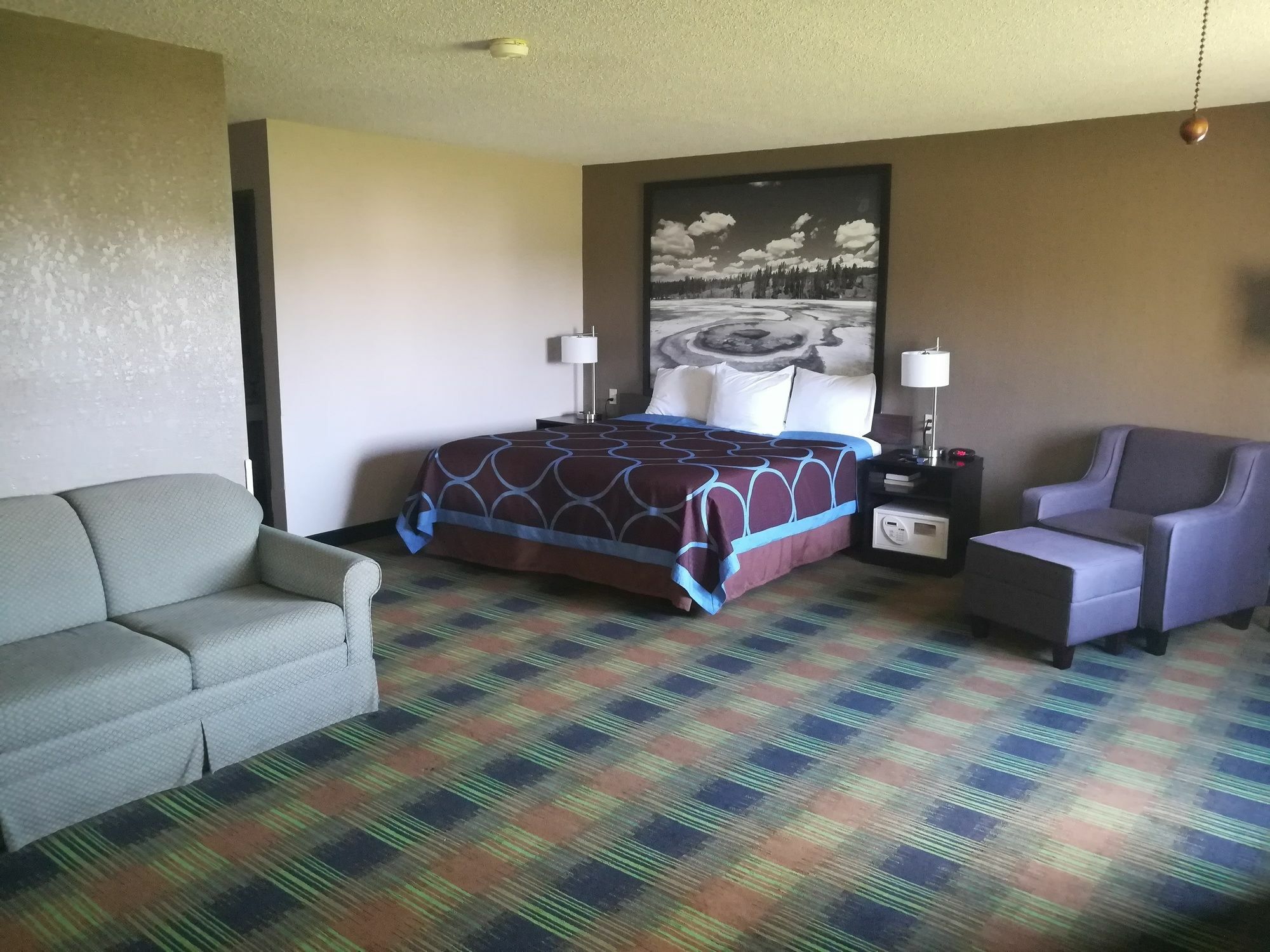 Super 8 by Wyndham Keokuk Hotel Bagian luar foto