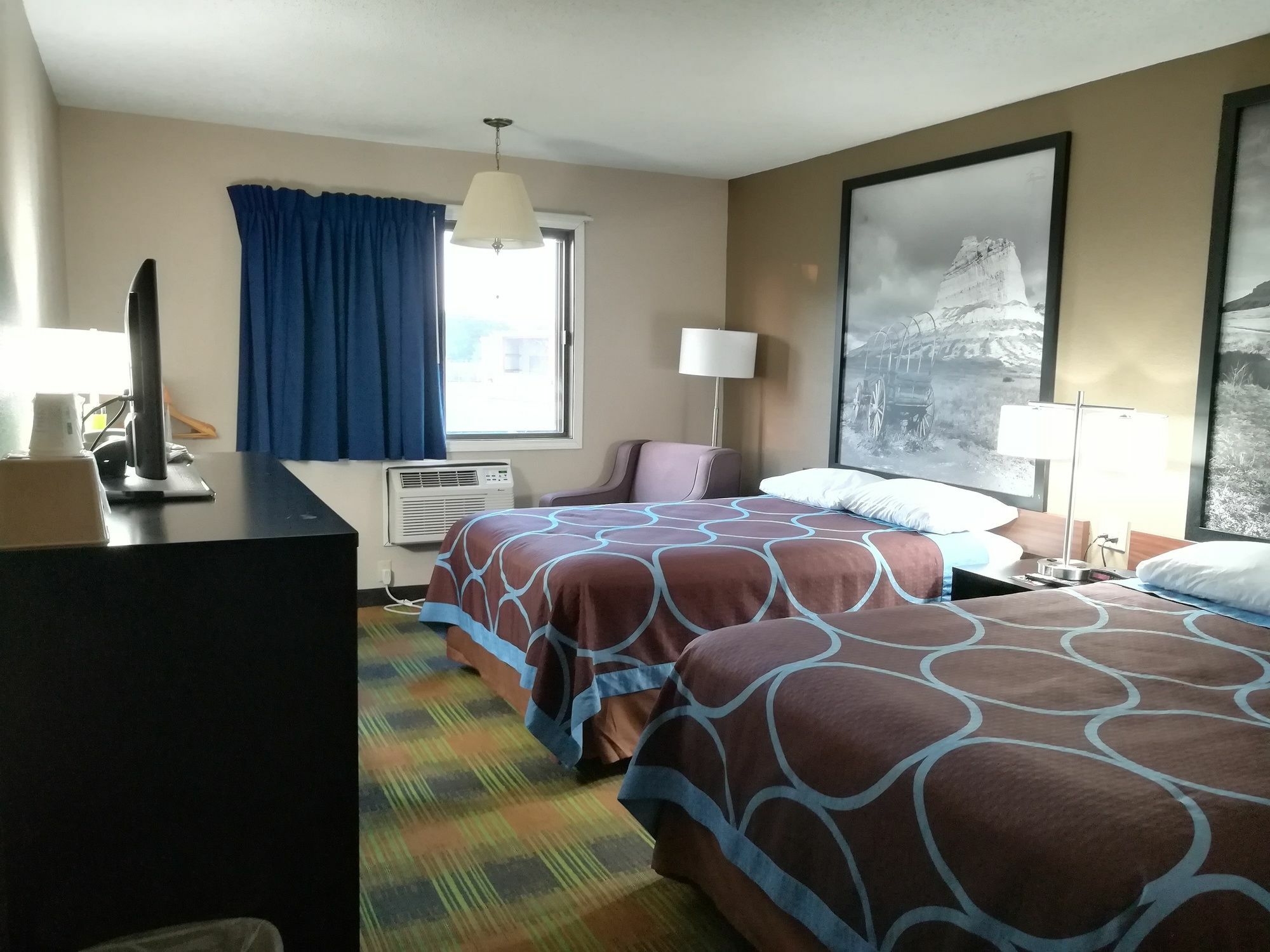 Super 8 by Wyndham Keokuk Hotel Bagian luar foto