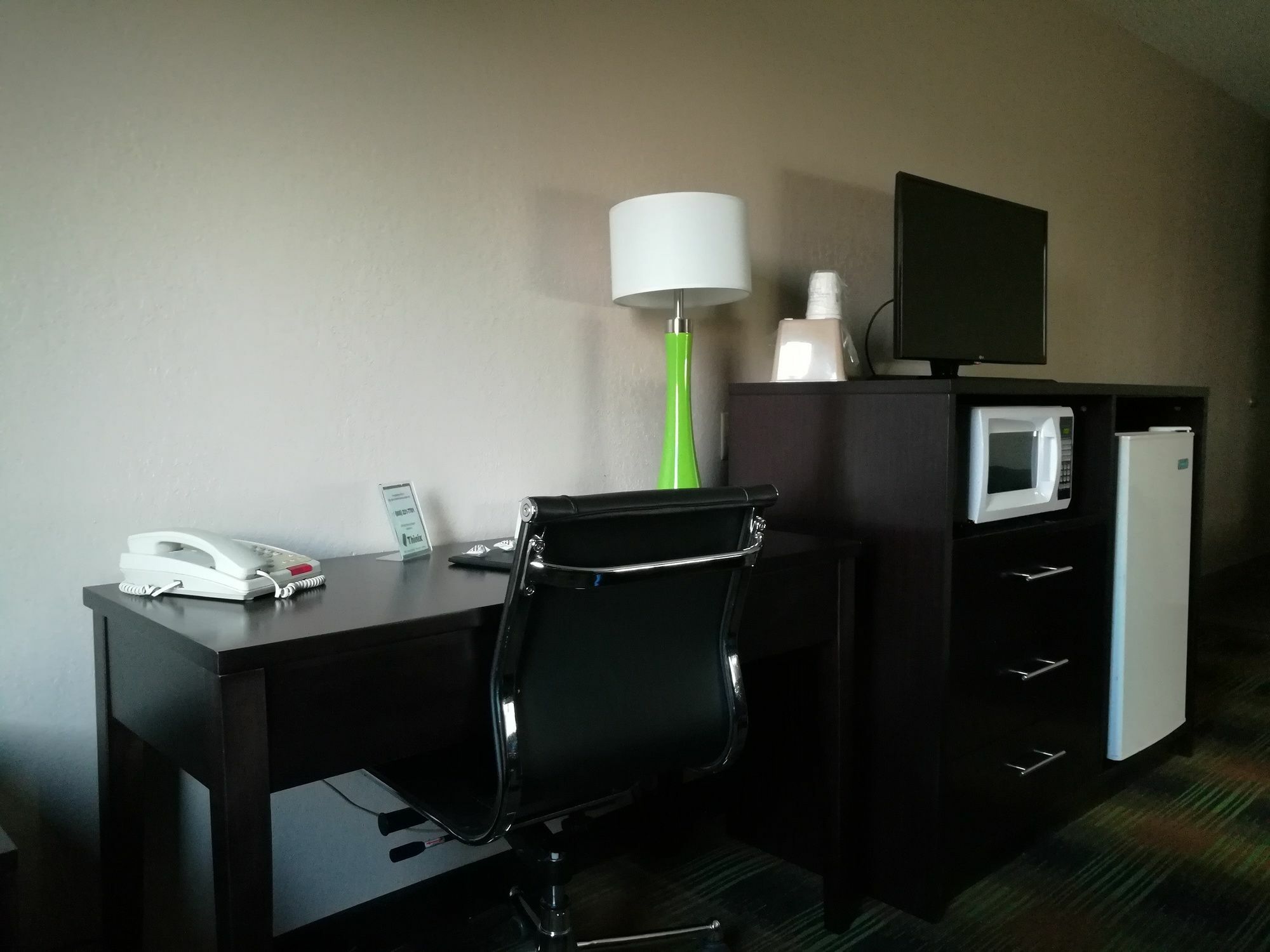 Super 8 by Wyndham Keokuk Hotel Bagian luar foto