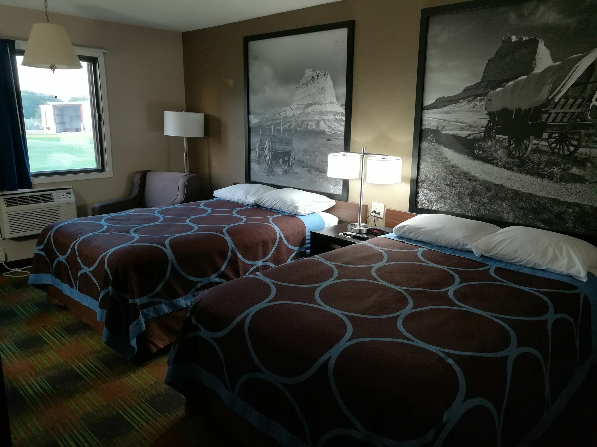 Super 8 by Wyndham Keokuk Hotel Bagian luar foto
